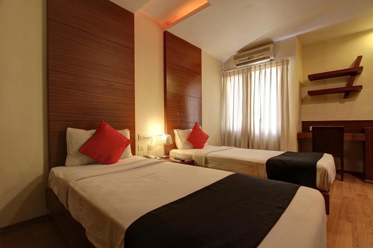Capital O 80566 Hotel Mayank Bilāspur מראה חיצוני תמונה