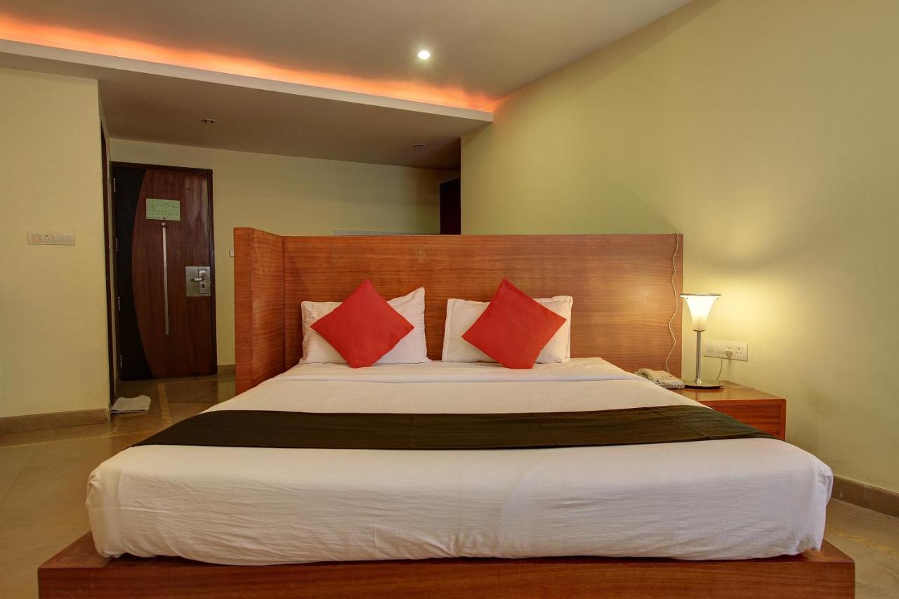 Capital O 80566 Hotel Mayank Bilāspur מראה חיצוני תמונה